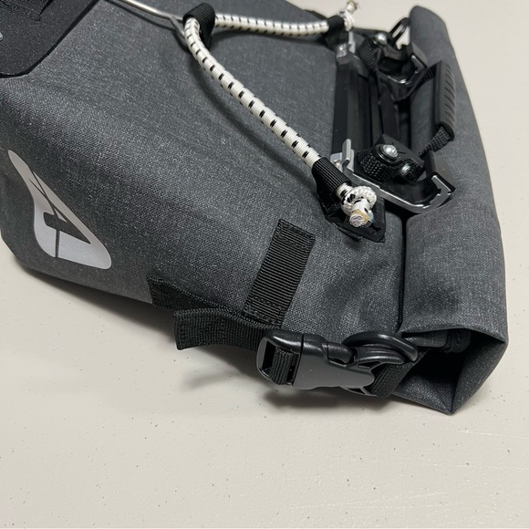 ARKEL Orca 25 (12.5L) Waterproof Pannier - Picture 9 of 16